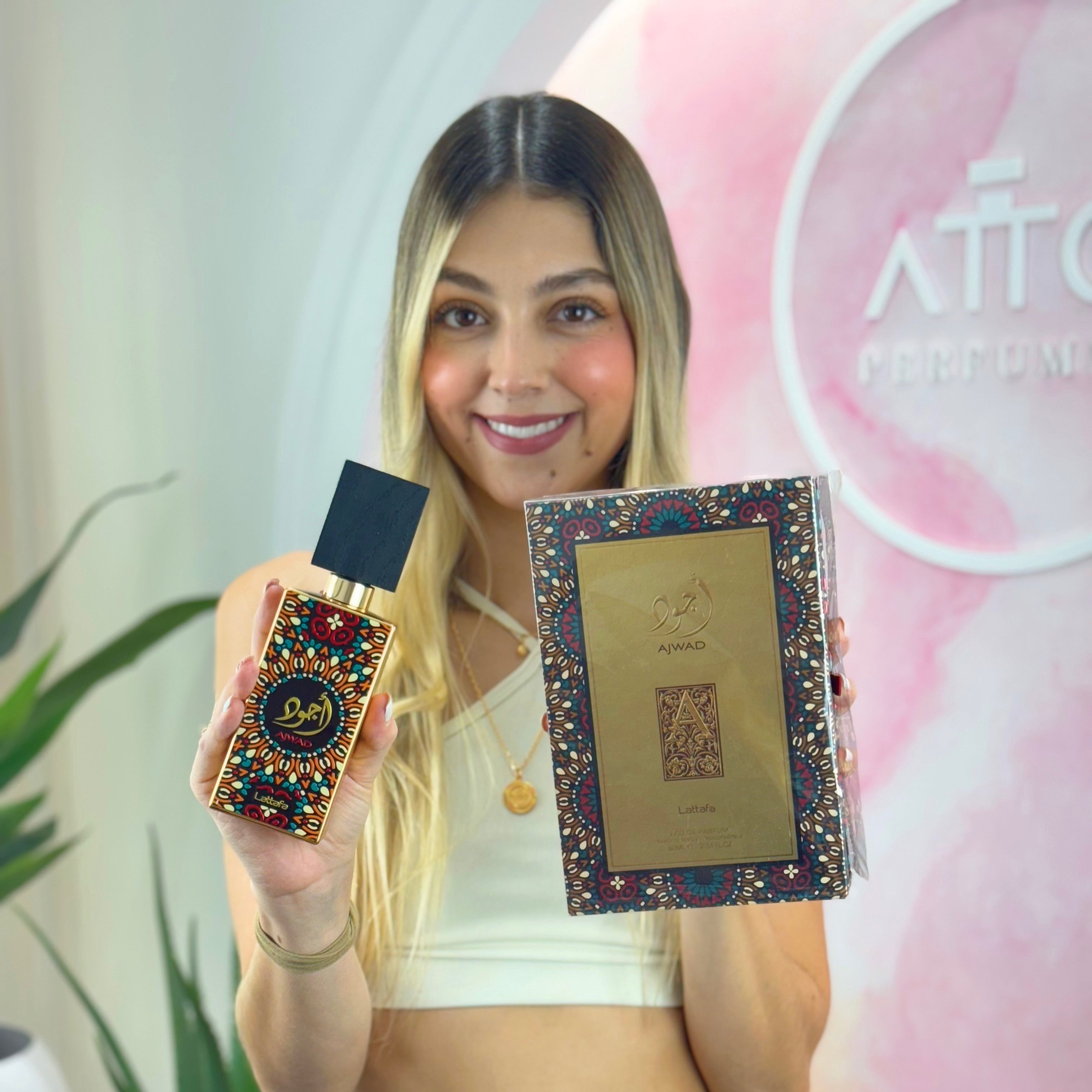 Parfum Ajwad By Lattafa - 60ml - Eau De Parfum - Senteur Patchouli - Neuf, Origine Émirats Arabes Unis